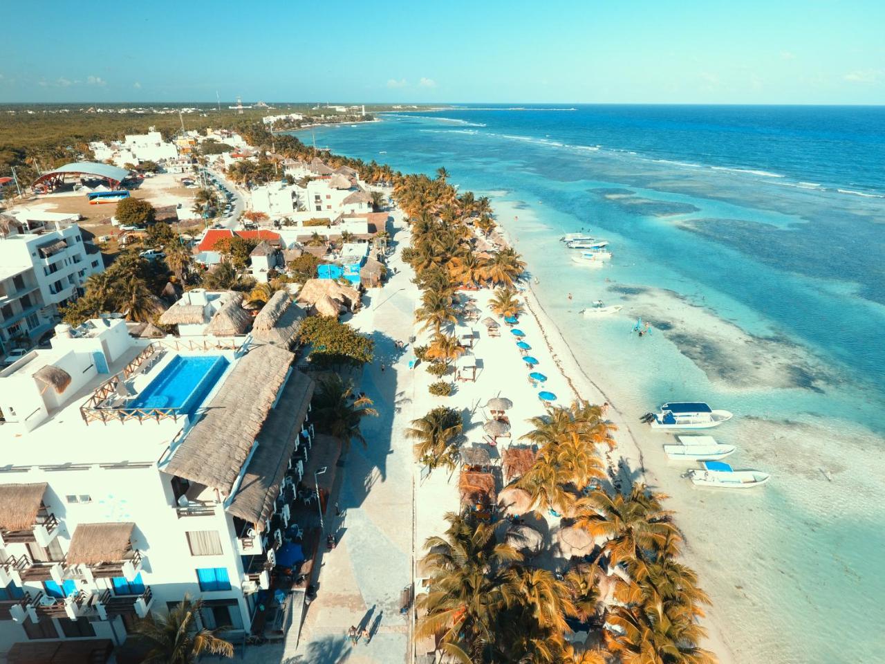 Hotel Blue Reef Frente Al Mar Mahahual Εξωτερικό φωτογραφία